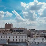 Room with terrace&view of Sacré Coeur